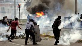 Diálogo entre gobierno e indígenas en punto muerto tras violenta jornada en Ecuador