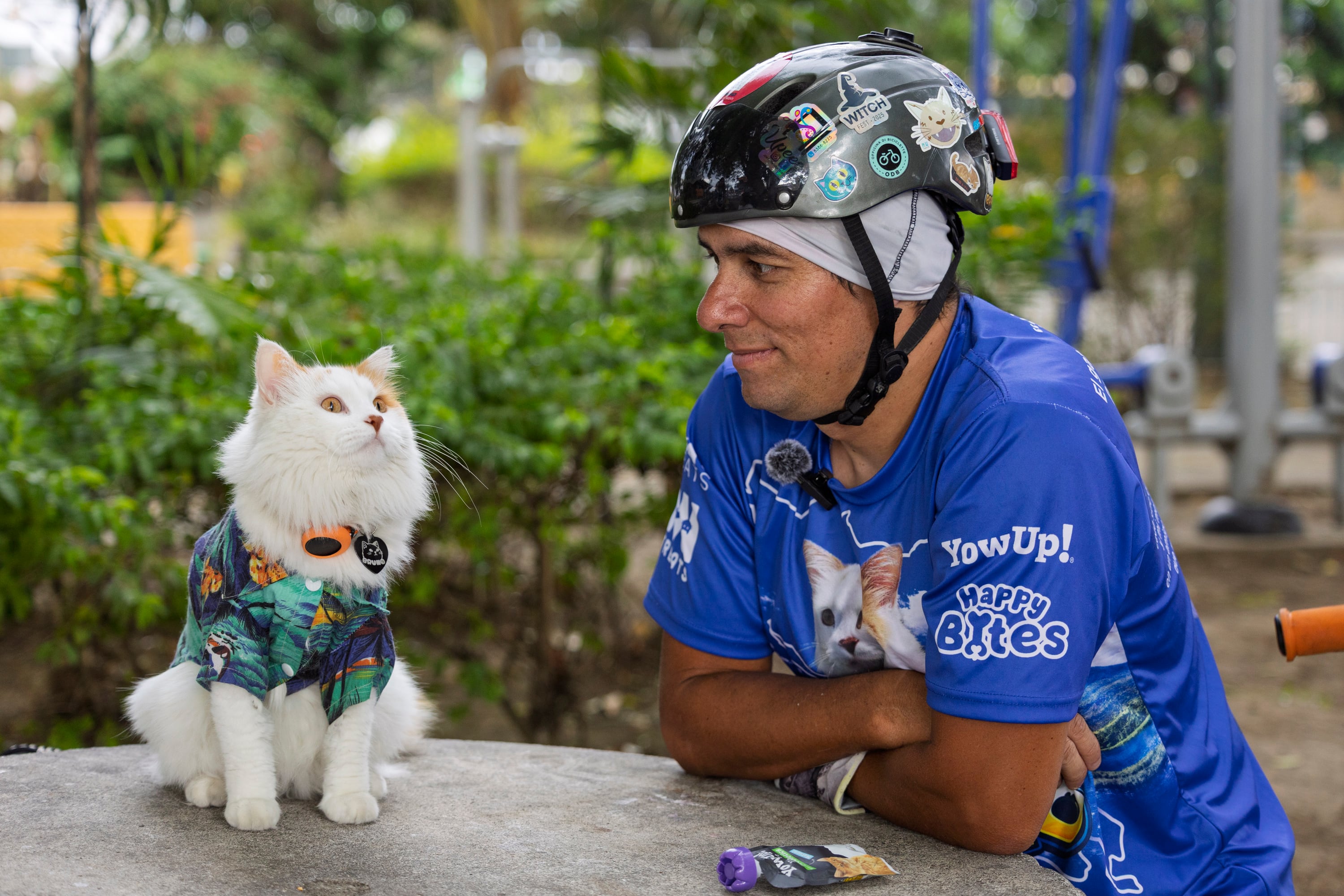 17/03/2026, San José, Tibás, entrevista con Diego Zamora dueño de Bruno, un gato que es su mascota y anda con el por todo el país en bicicleta.