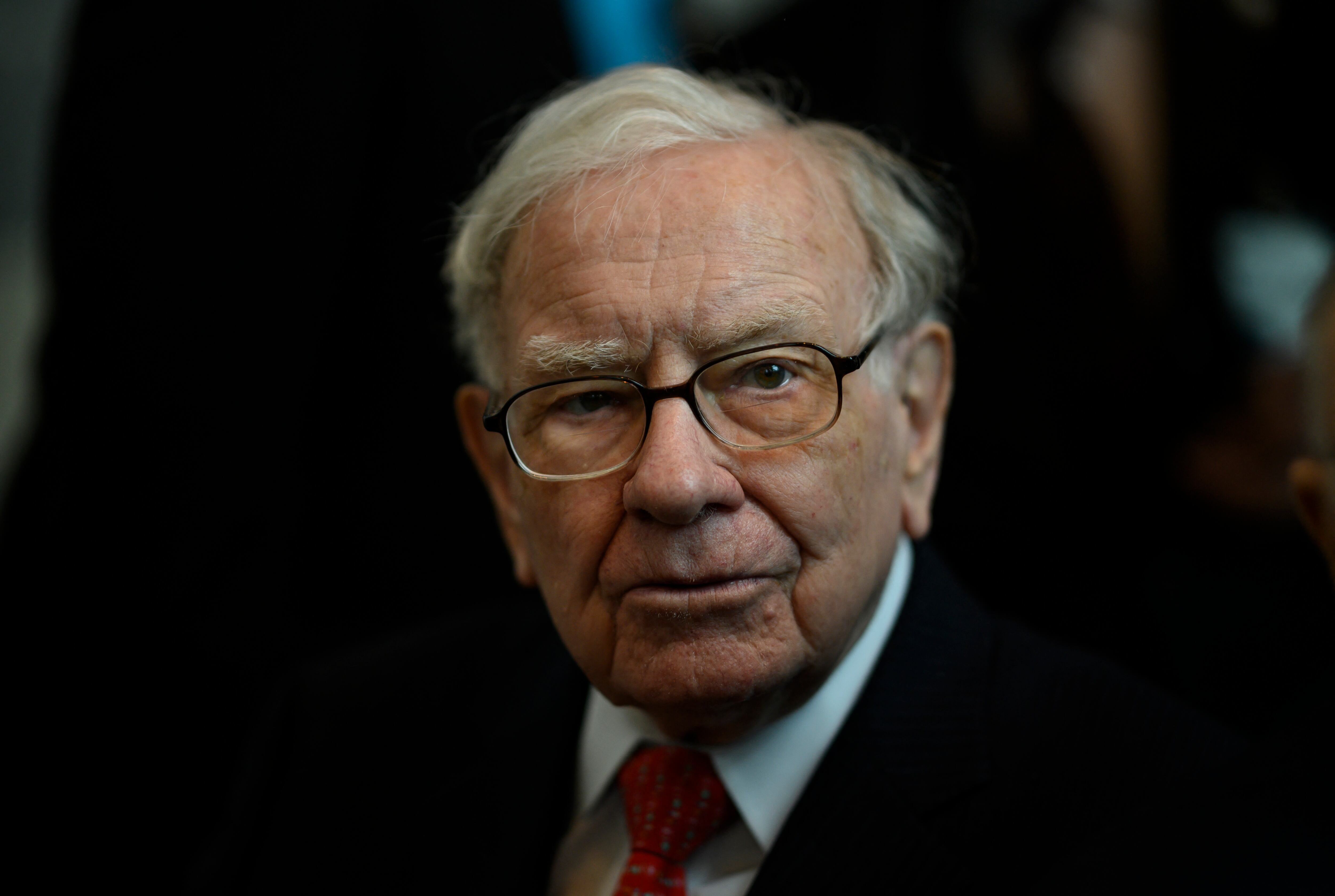 Warren Buffett, CEO of Berkshire Hathaway, attends the 2019 annual shareholders meeting in Omaha, Nebraska, May 3, 2019. (Photo by Johannes EISELE / AFP)