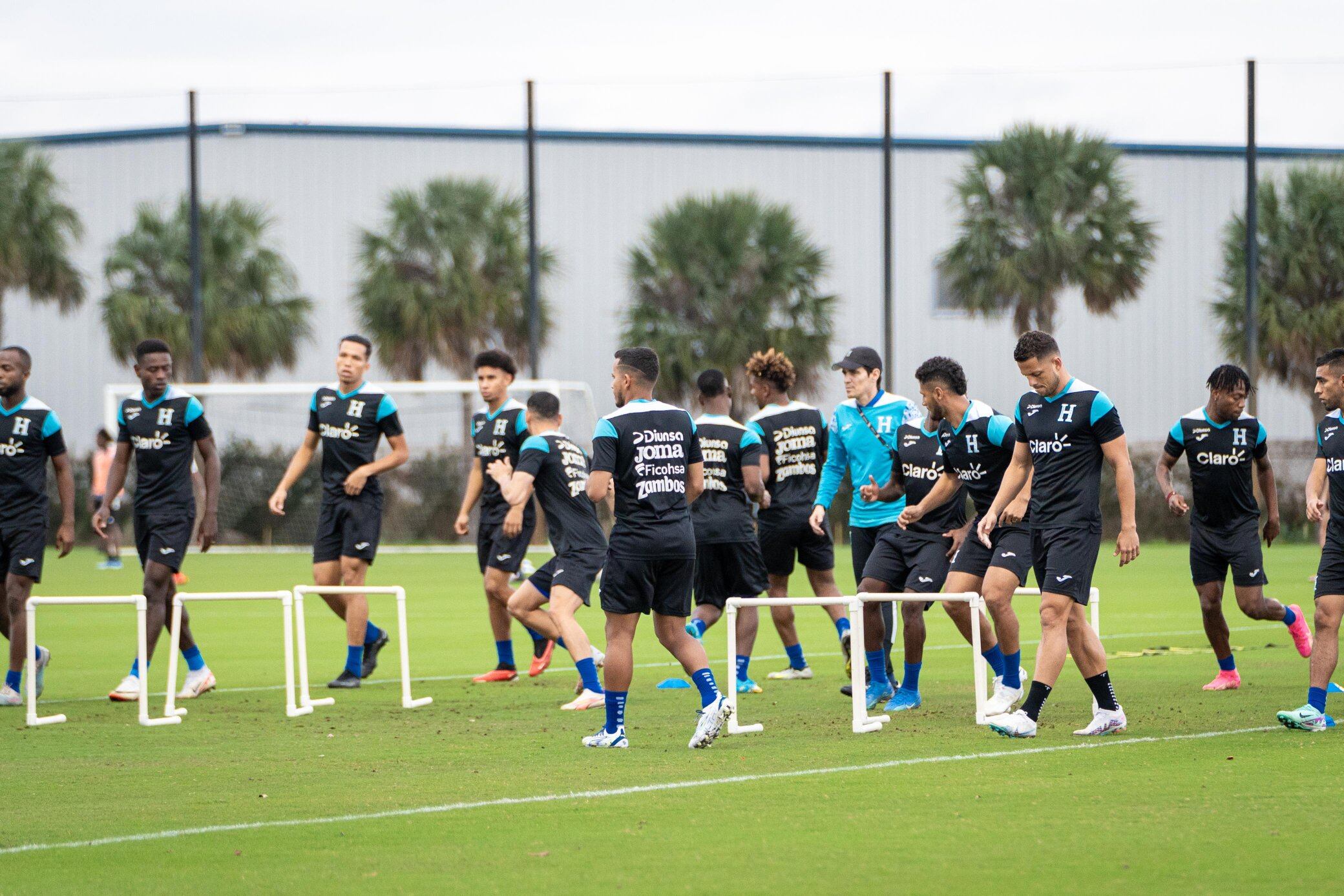La selección de Honduras se concentró en Miami para su juego frente a Islandia.