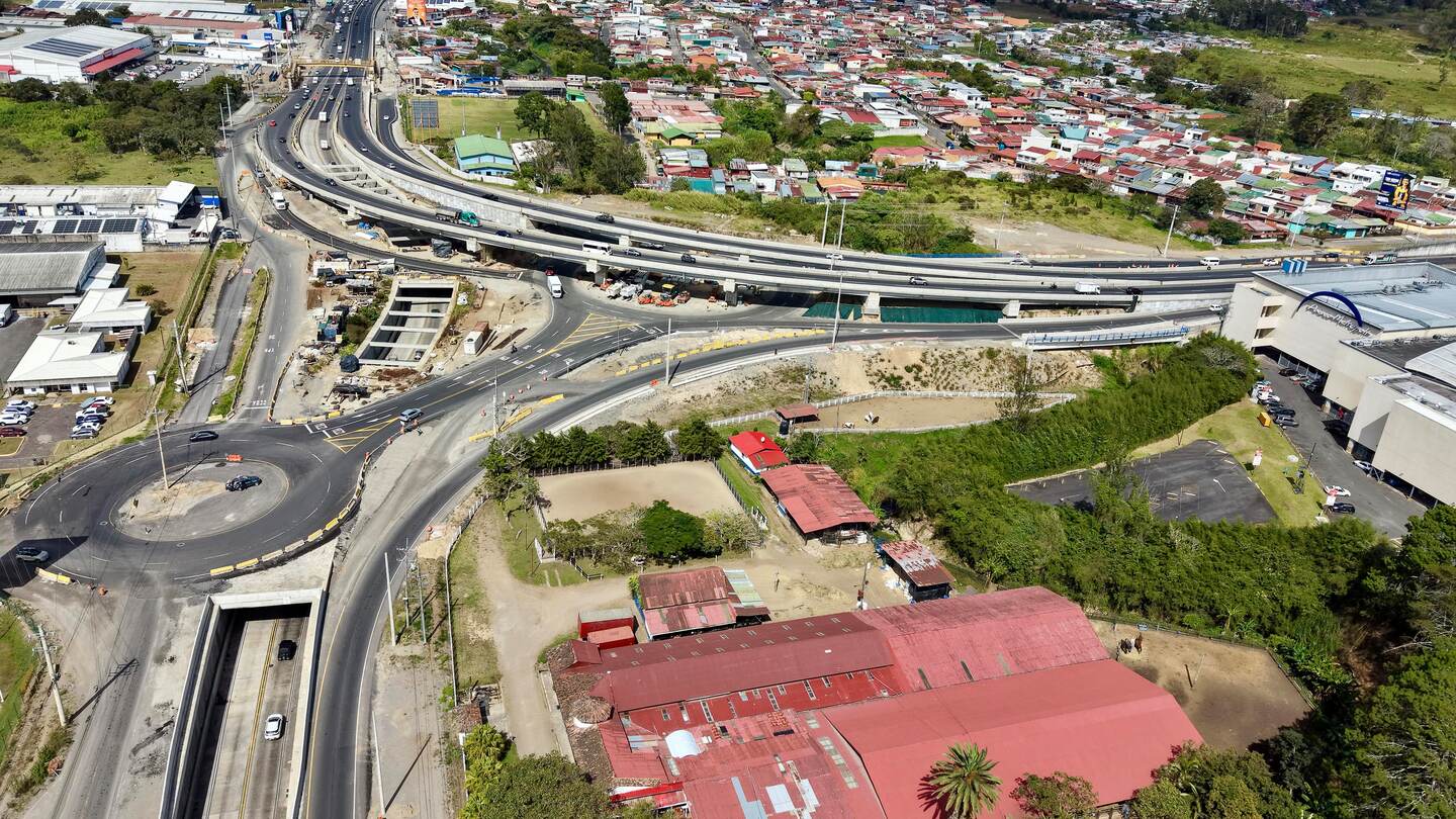 Paso Desnivel La Lima Cartago