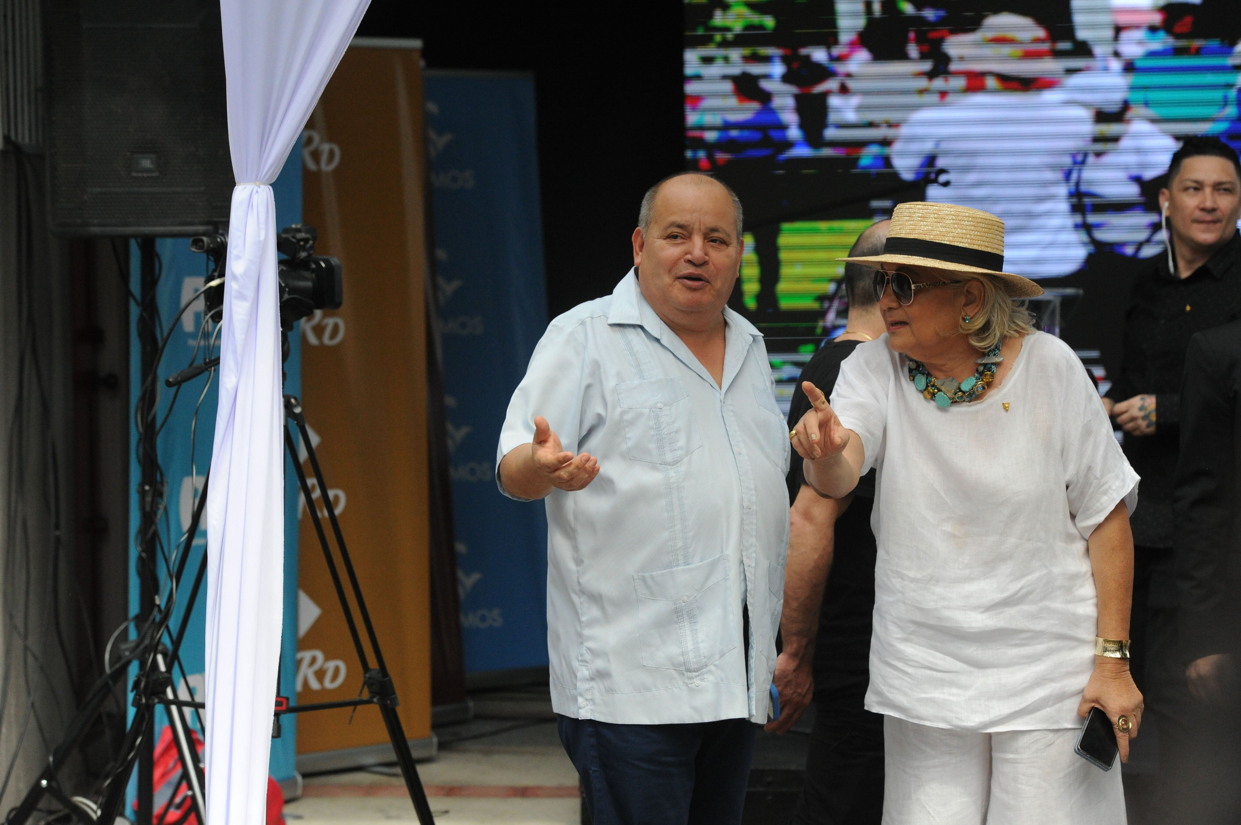 Partido Pueblo Soberano Sra Laura Fernández