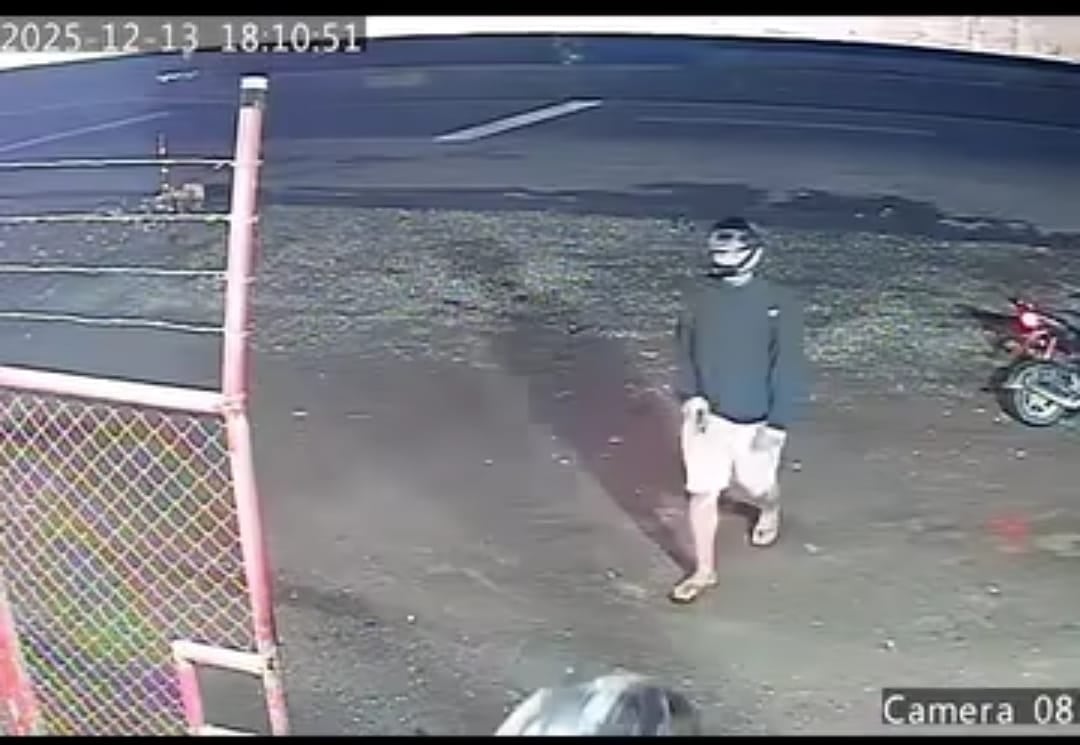 Dos delincuentes asaltaron un minisuper en 9 Millas de Matina, Limón y agredieron brutalmente a dos personas.