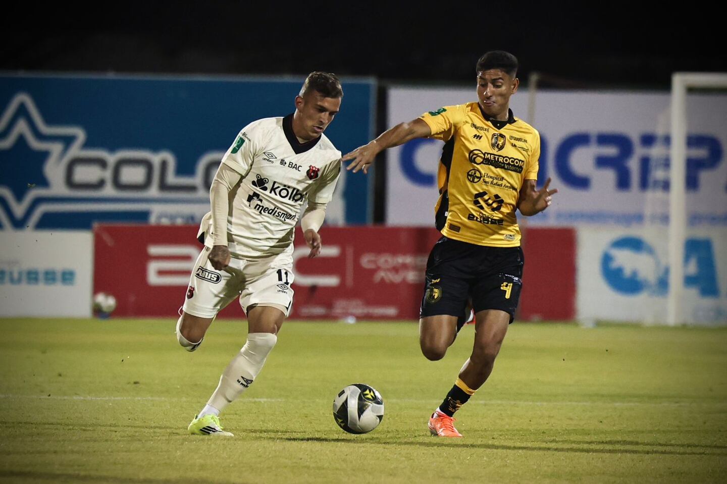 Liberia bailó y saca del baile a un irreconocible Alajuelense en el ...