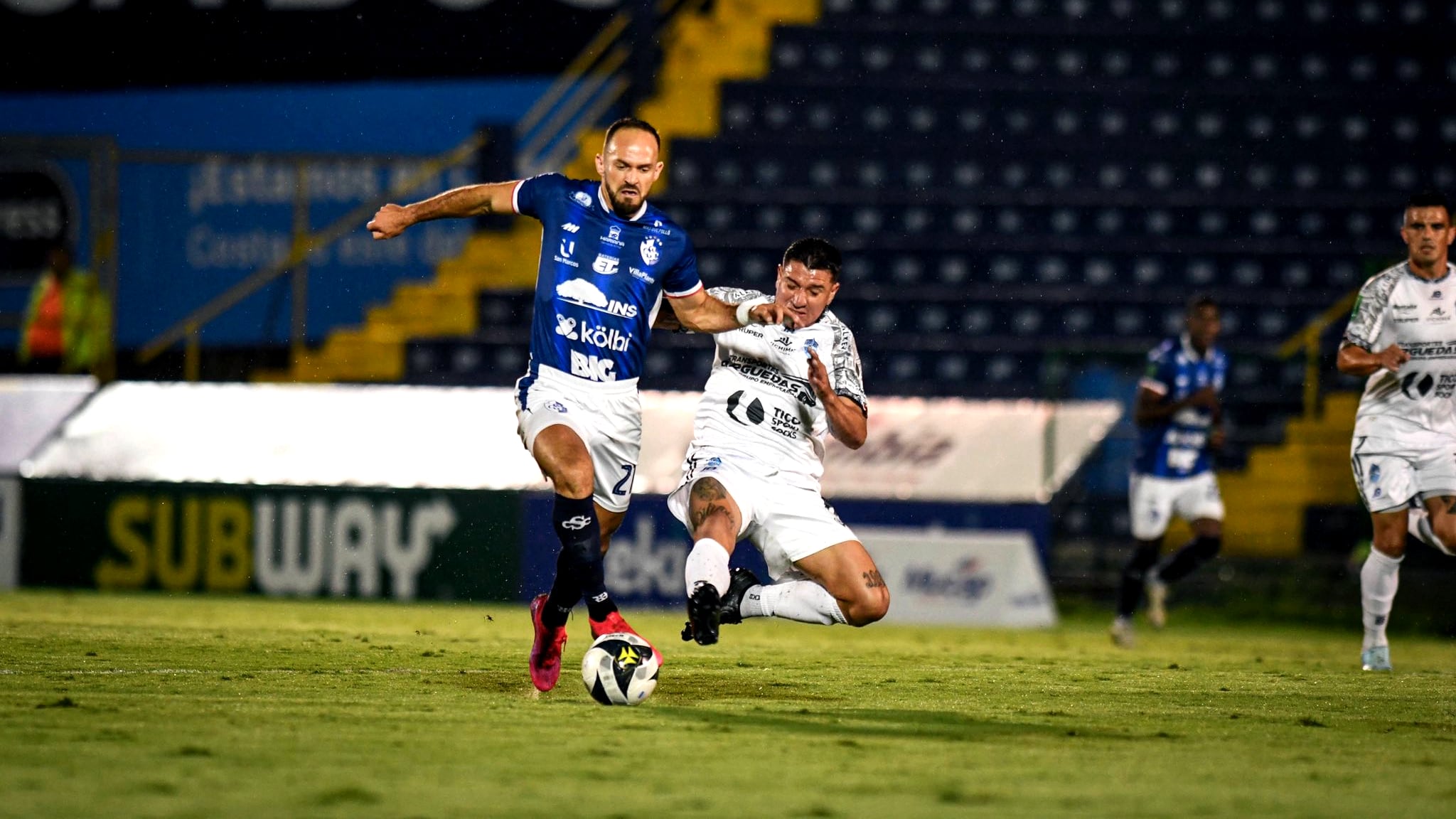 Cartagines enfrento a Perez Zeledon