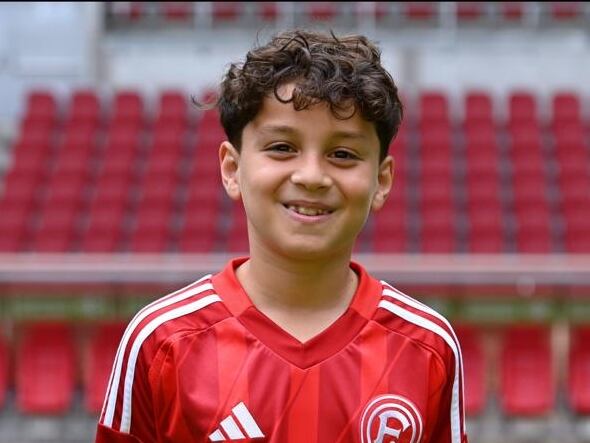 Felipe Gamboa ya juega en el fútbol menor de Alemania.