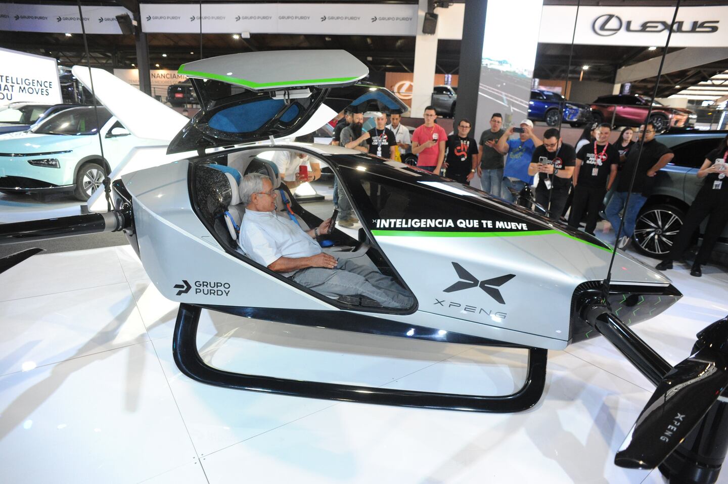 Expomóvil 2024: Purdy presenta Xpeng Voyager X2, el primer vehículo ...