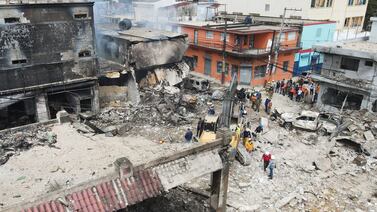 25 muertos y siguen las búsquedas: lo que se sabe de la explosión en Dominicana