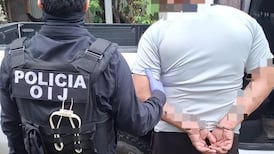 La Nacion logo