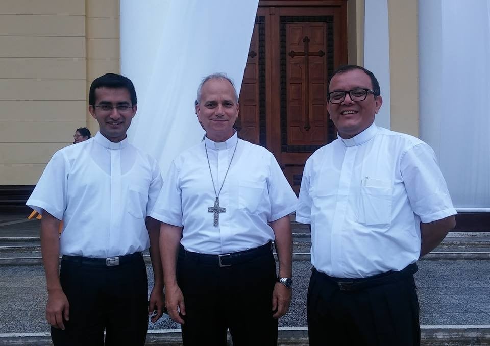 Edgard Rimaycuna: el “alumno brillante” de Chiclayo que hoy es el secretario del Papa León XIV