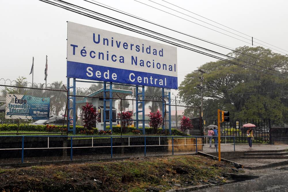 La Universidad Técnica Nacional (UTN) desembolsó ¢2.988 millones para el otorgamiento de becas socioeconómicas en el 2016. | VALERIA QUARTARA.