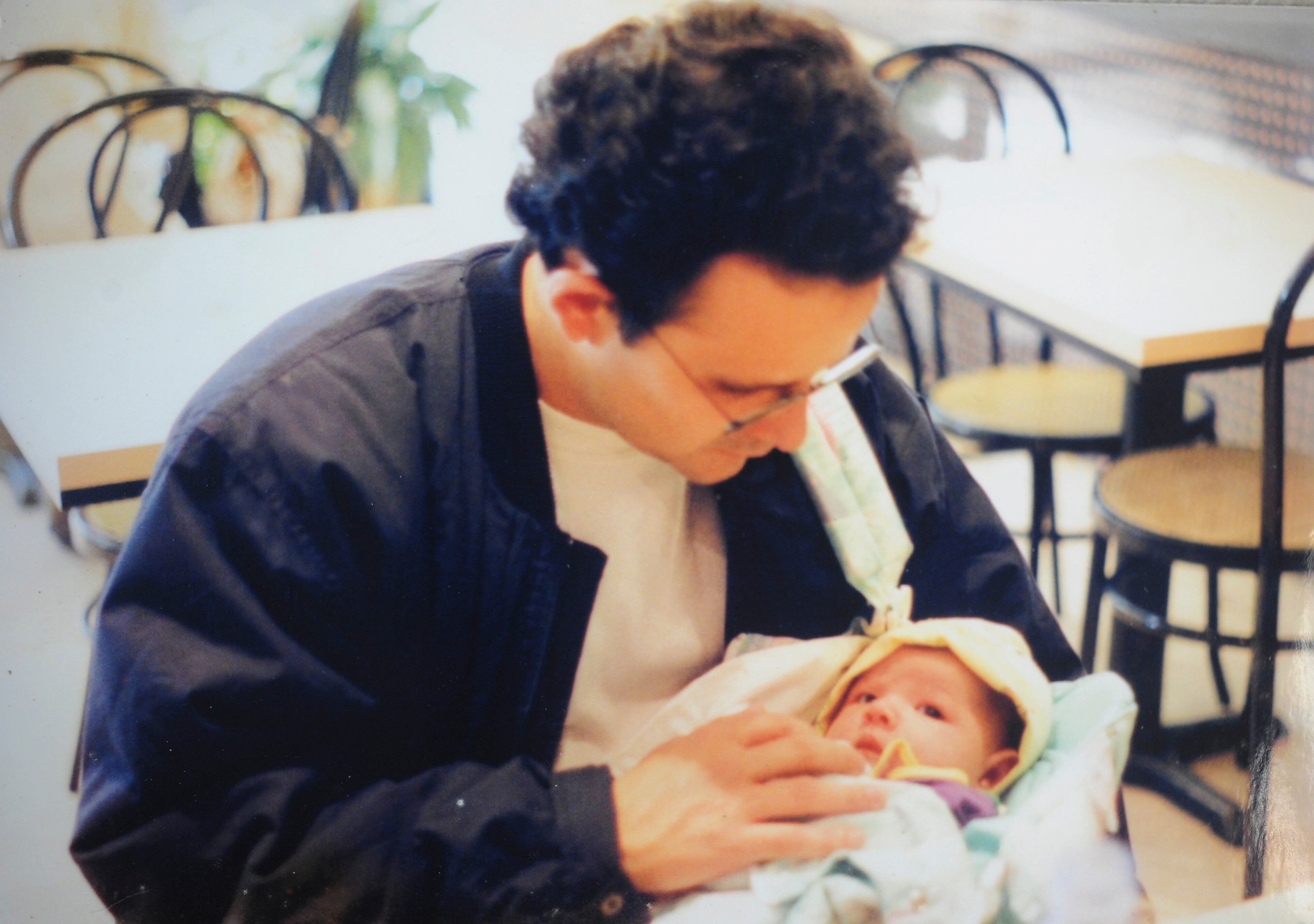 29\08\23 Pavas, Comisión Nacional de Emergencias, sección Gente, retretos al director de gestión de riesgo del CNE Lidier Esquivel geólogo el cual revive los recuerdos que lo marcaron a lo largo de su carrera en CNE. Fotos: Jorge Navarro Para La Nacion.