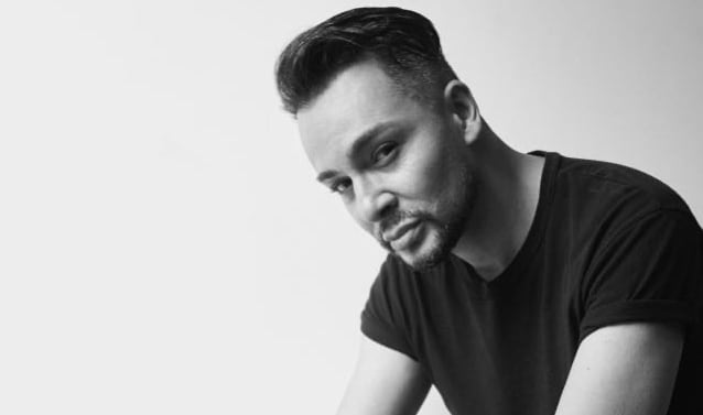 El maquillista Angelrafael González vive hace un año en Estados Unidos. Fotos: Cortesía