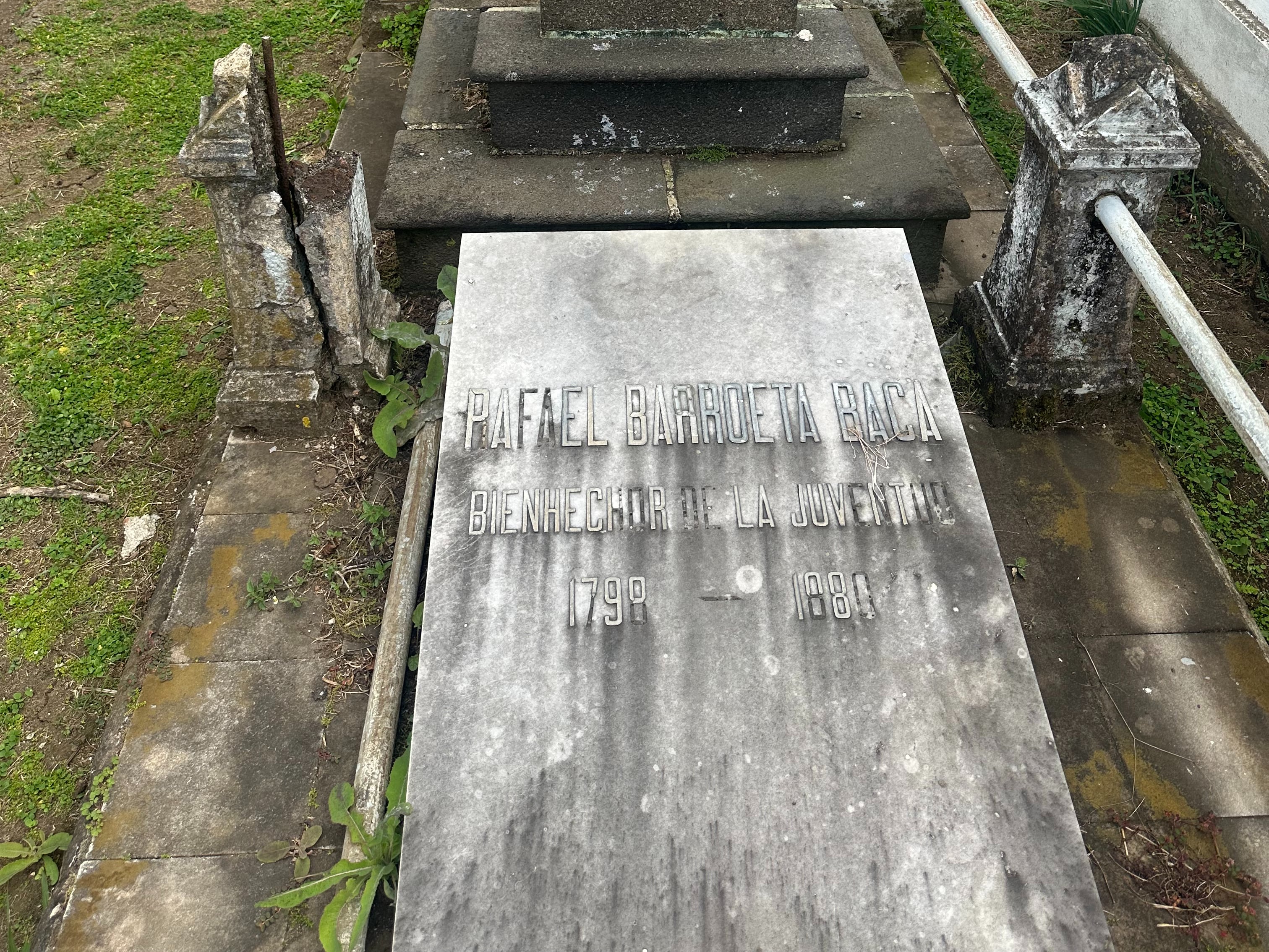 Estado actual de la tumba.