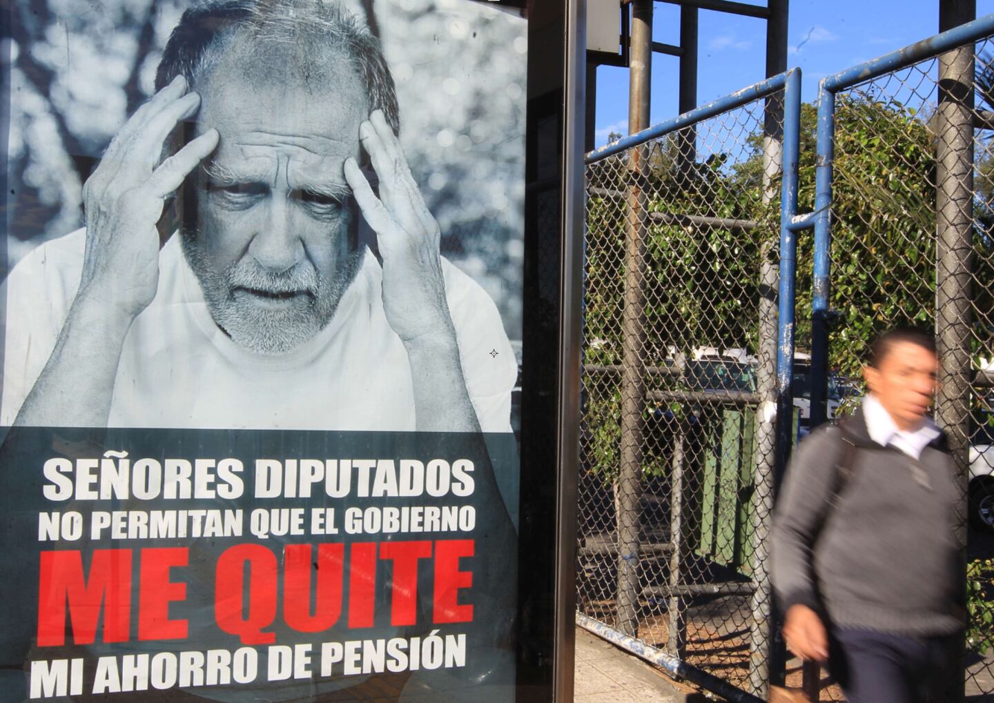 Moody's mejora la calificación de riesgo de El Salvador a B3 | La Nación