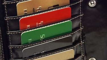 Exfuncionaria del CUC habría usado tarjeta institucional para compras personales