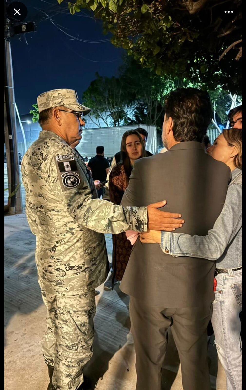 Según datos de Reporteros Sin Fronteras, desde el año 2000 más de 150 periodistas fueron asesinasdos en México; mientras que 31 fueron secuestrados