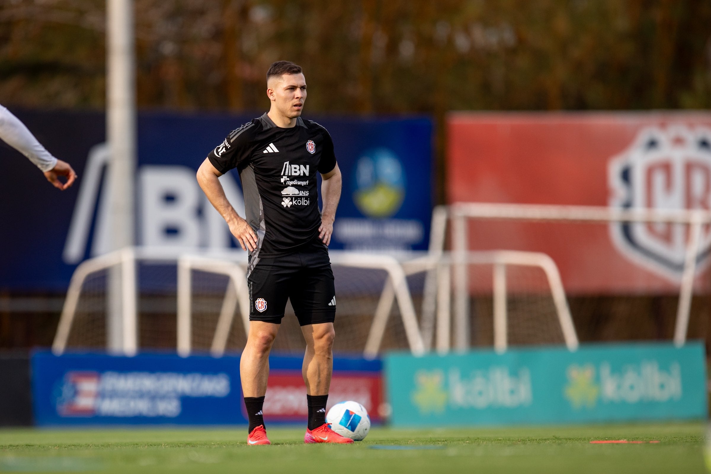 Carlos Mora volvió a la Selección de Costa Rica este lunes. Foto: Prensa Fedefútbol