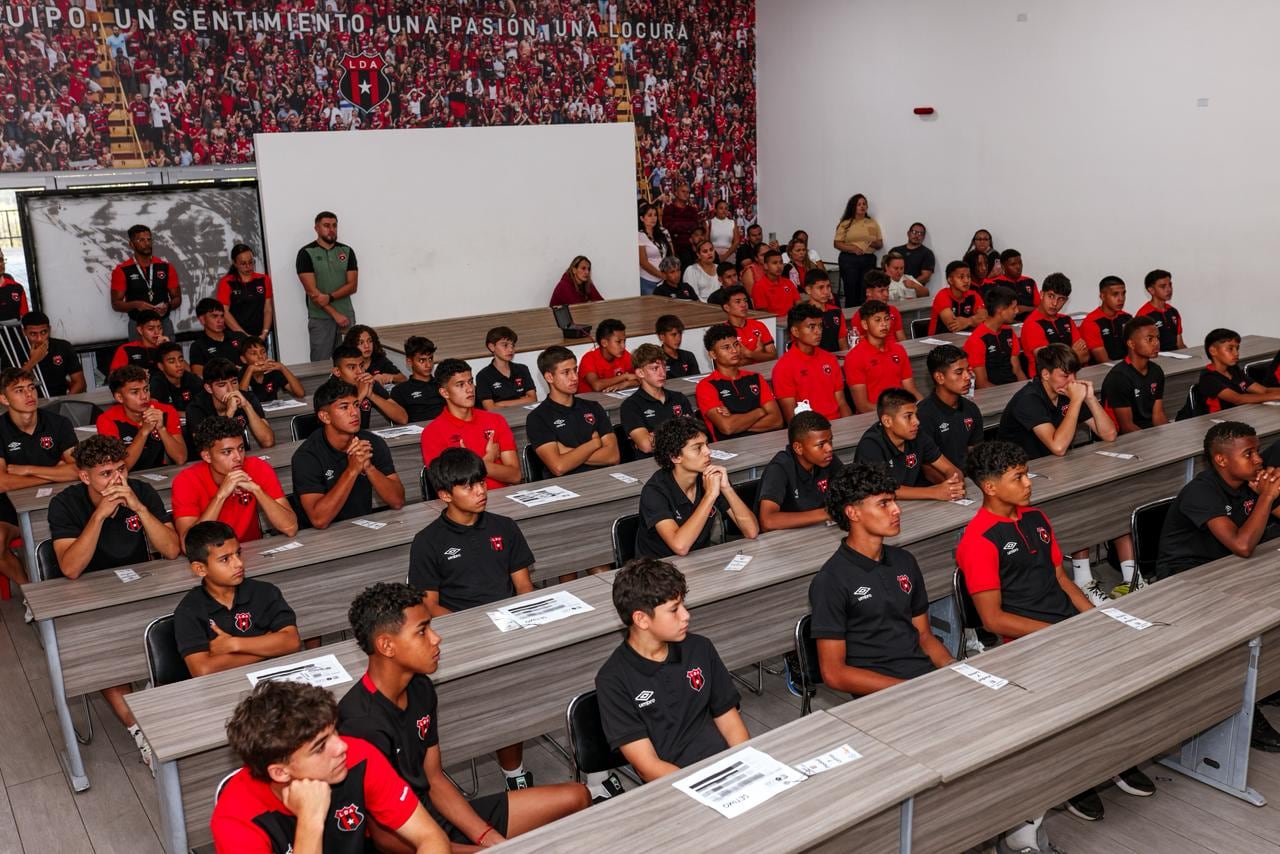 Cada vez que inicia un curso lectivo es una alegría en el Centro de Alto Rendimiento en Turrúcares.