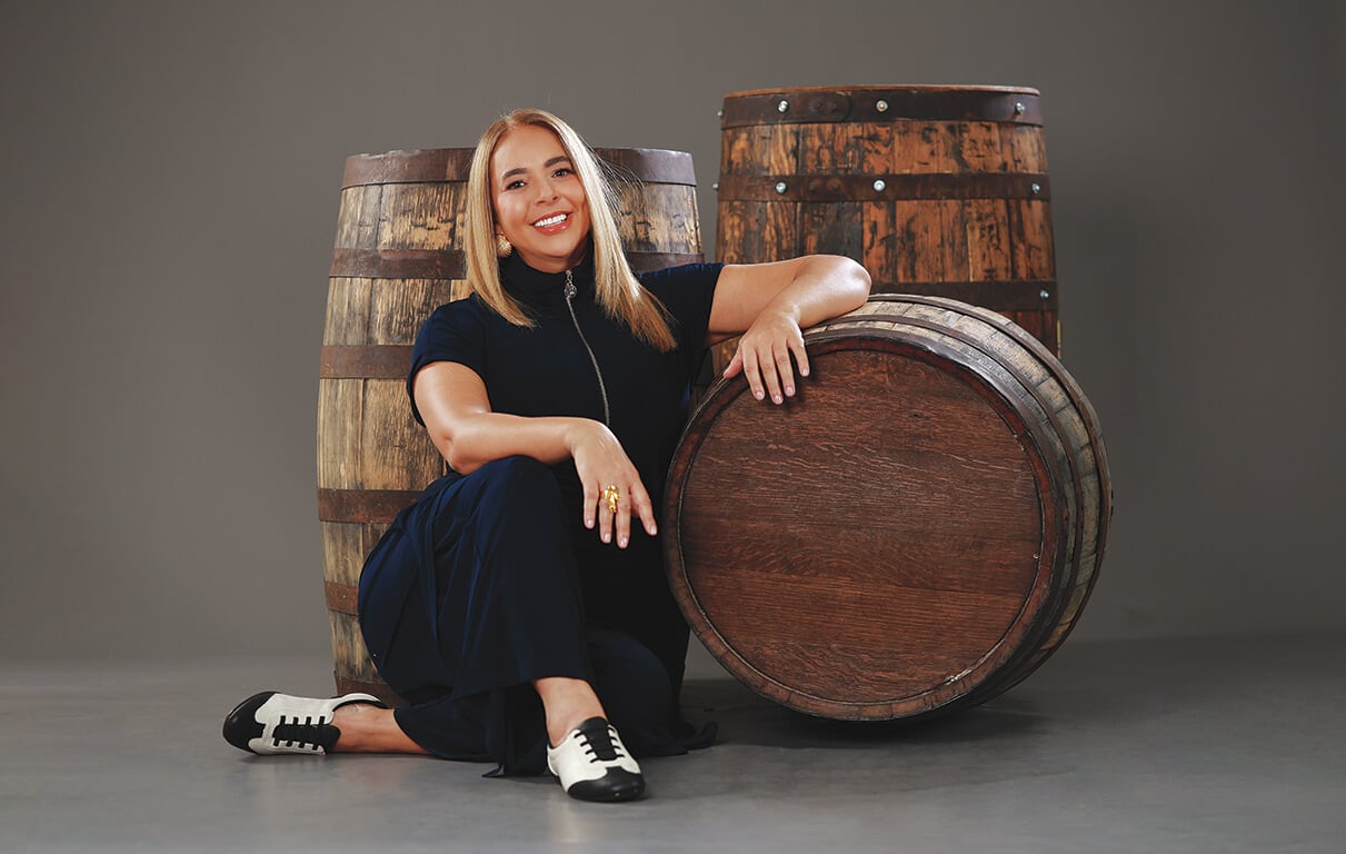 Dianne Medrano es la CEO de Centenario Internacional