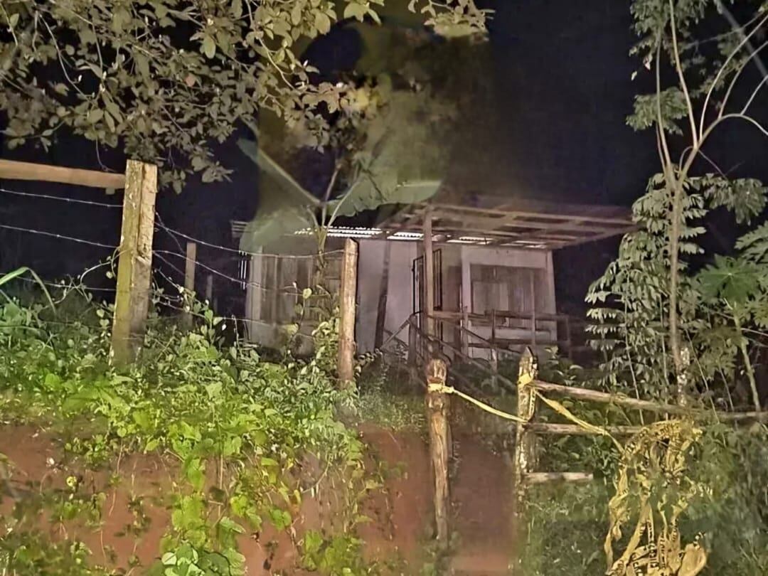 El crimen de Tercero ocurrió en esta casa en Los Chiles. Autoridades locales indicaron que la propiedad había funcionado como un búnker en el pasado.
