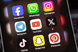 Juicio en Estados Unidos analiza si Instagram y YouTube fomentaron adicción a redes en niños