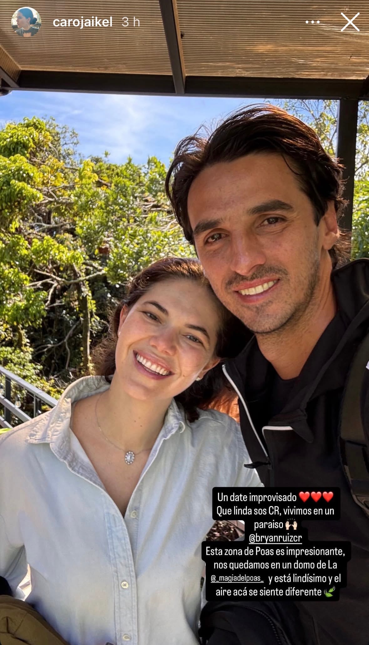 Carolina Jaikel contó en sus redes sociales que está disfrutando con Bryan Ruiz en Magia del Poás.