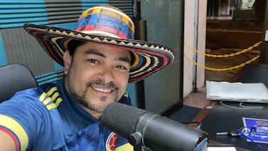 Locutor de Omega rompe en llanto al contar cómo atropelló a una niña: ‘Es un susto que no le deseo a nadie’