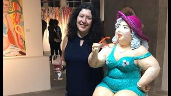 La artista Leda Astorga es una de las que estarán en la feria Viva el arte. Facebook.