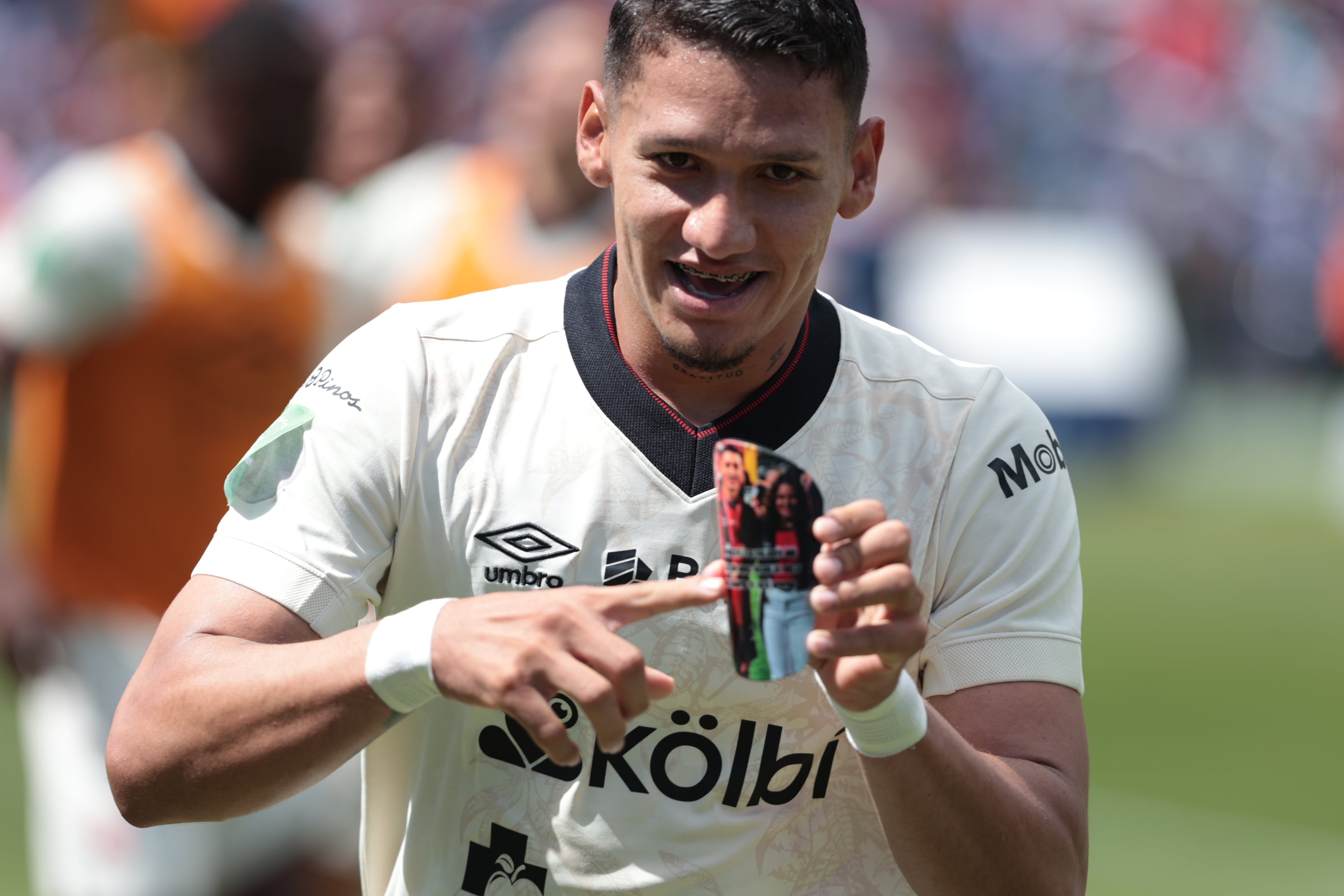 30/11/2025/ Juego entre Club Sport Cartagines vs Liga Deportiva Alajuelense por la fecha 17 del torneo apertura de l Liga Promerica en el estadio Fello Meza / foto John Durán