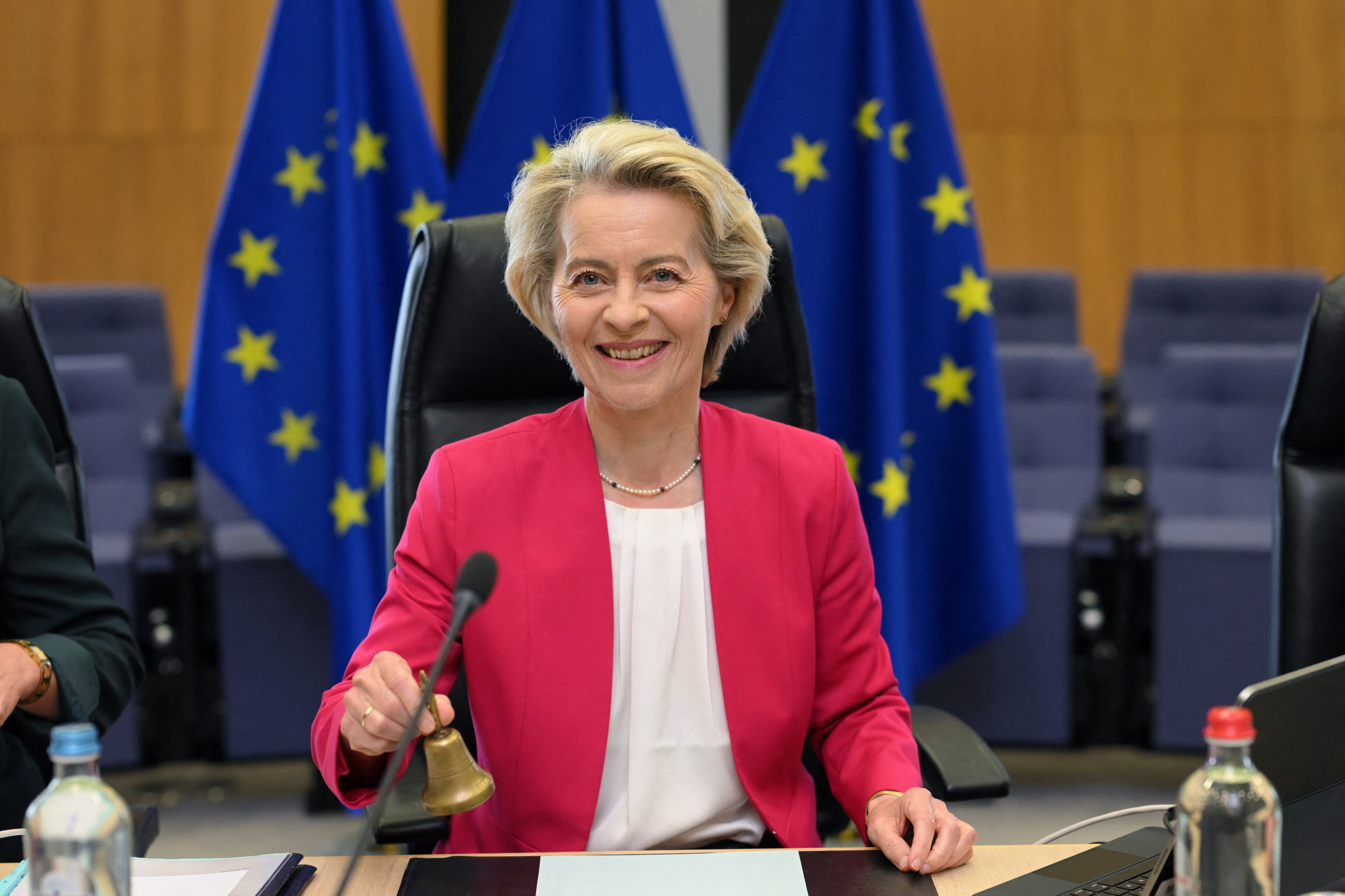 La presidenta de la Comisión Europea, Ursula von der Leyen, durante una reunión del Colegio de Comisarios en la sede de la UE en Bruselas la semana anterior. Fotografía: