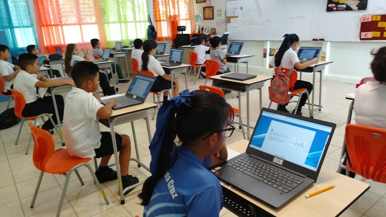 estudiantes de primaria