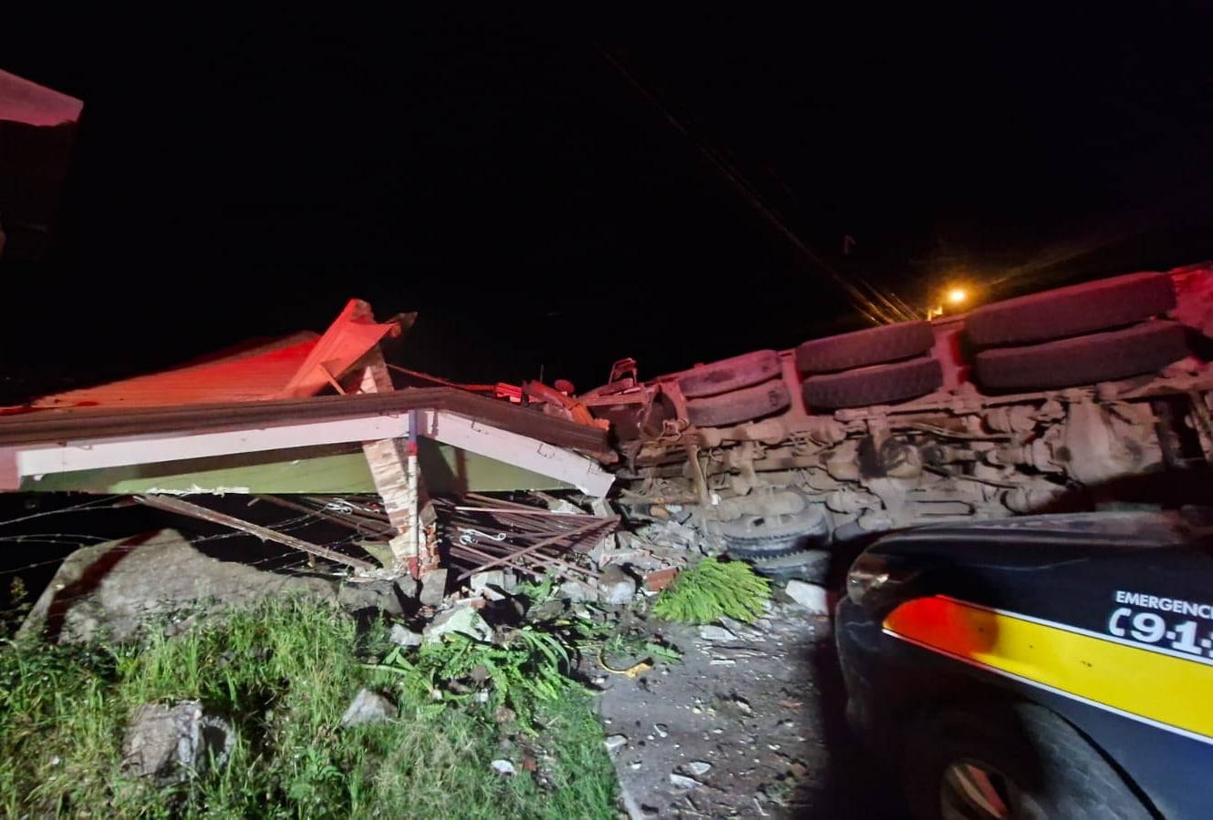En principio, el vehículo habría tenido un desperfecto con el sistema de frenos, lo cual ocasionó accidente. Fotografía: