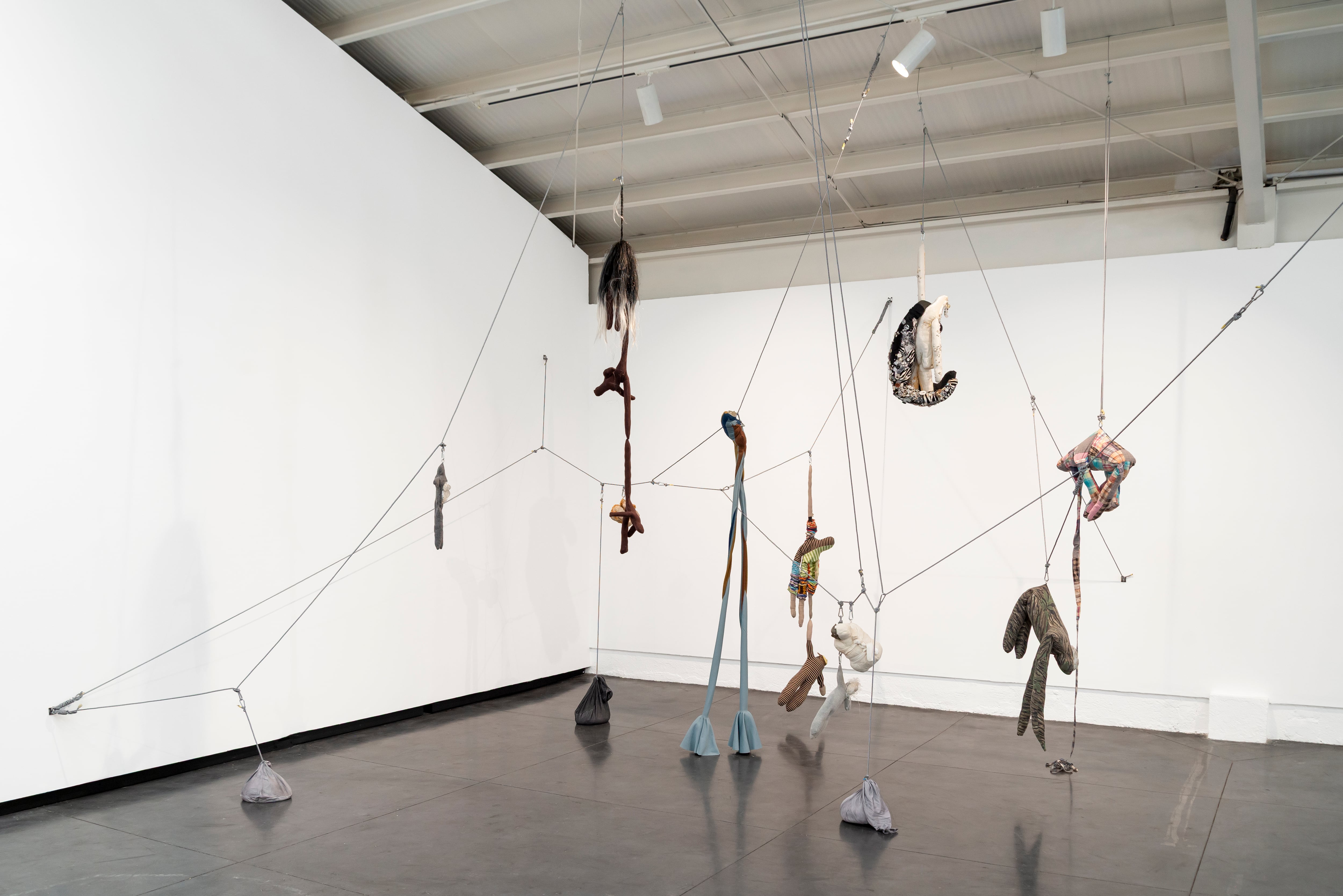 El impacto que ha tenido Belli sobre la producción artística y los afectos de una gama amplia y extensa de artistas y curadores de la región no sería el mismo sin su sensibilidad, visión y comprensión de las necesidades, particularidades y fortalezas del ser centroamericanx.