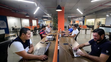 Teletrabajo transforma espacios en empresas y hogares