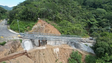 Paso sobre puente en Cambronero reabrirá antes de lo previsto: conozca la fecha de apertura