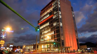 CCSS cobra sorpresiva factura al Gobierno de ¢98.000 millones por subsidio en pandemia