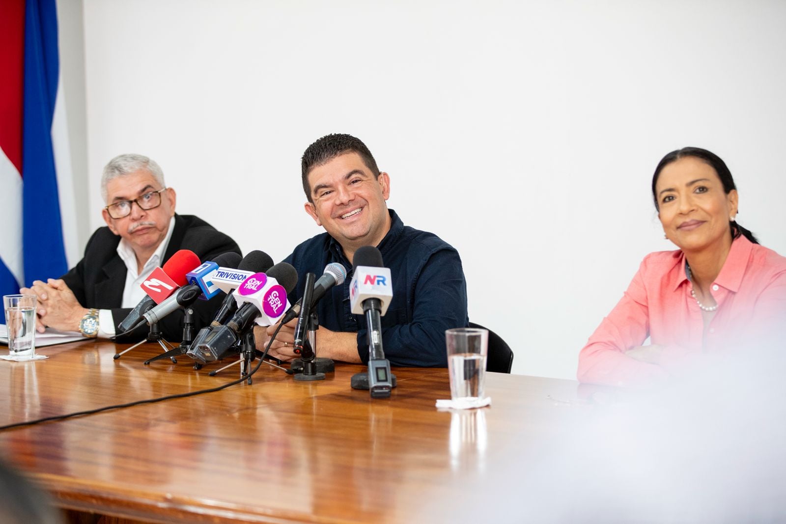 Álvaro Ramos, Martín Arias y Karen Segura