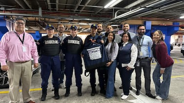 La tula que cruzó mar y tierra: tras 46 horas de viaje, los votos de la isla del Coco llegaron al TSE