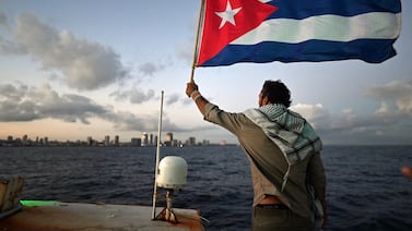 Flotilla de ayuda humanitaria llega a Cuba, sumida en crisis