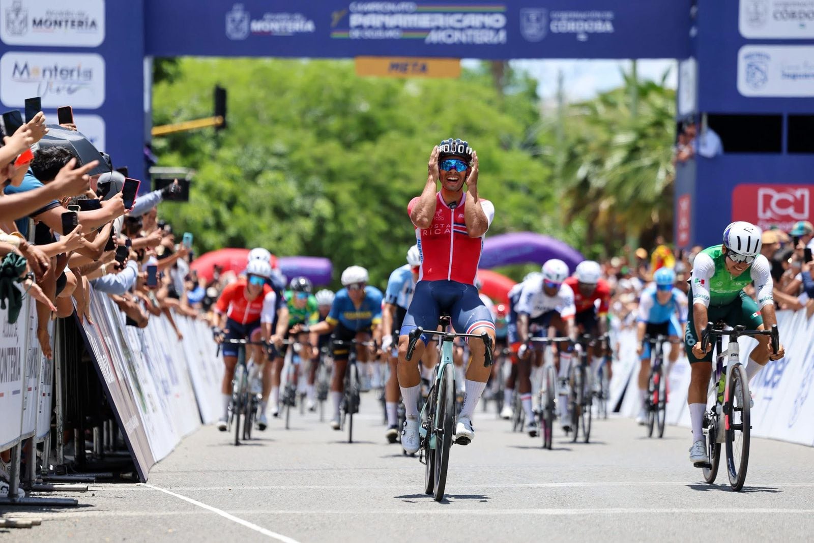 Jason Huertas
Campeón Panamericano de Ciclismo de ruta en Montería Colombia en 2026
22 de marzo del 2026
Cortesía: José Steller: Puerto Rico Cycling