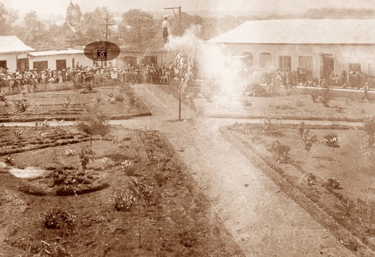 Quema de Judas 1902, parque en San José no identificado.