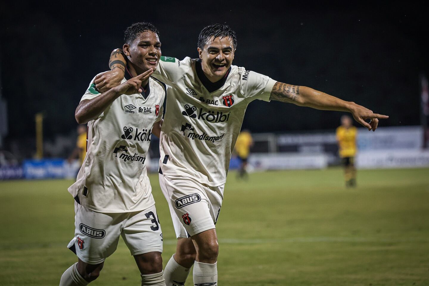 Diego Campos convirtió el último gol del partido entre Liberia y Liga Deportiva Alajuelense, tras un pase de Creichel Pérez.