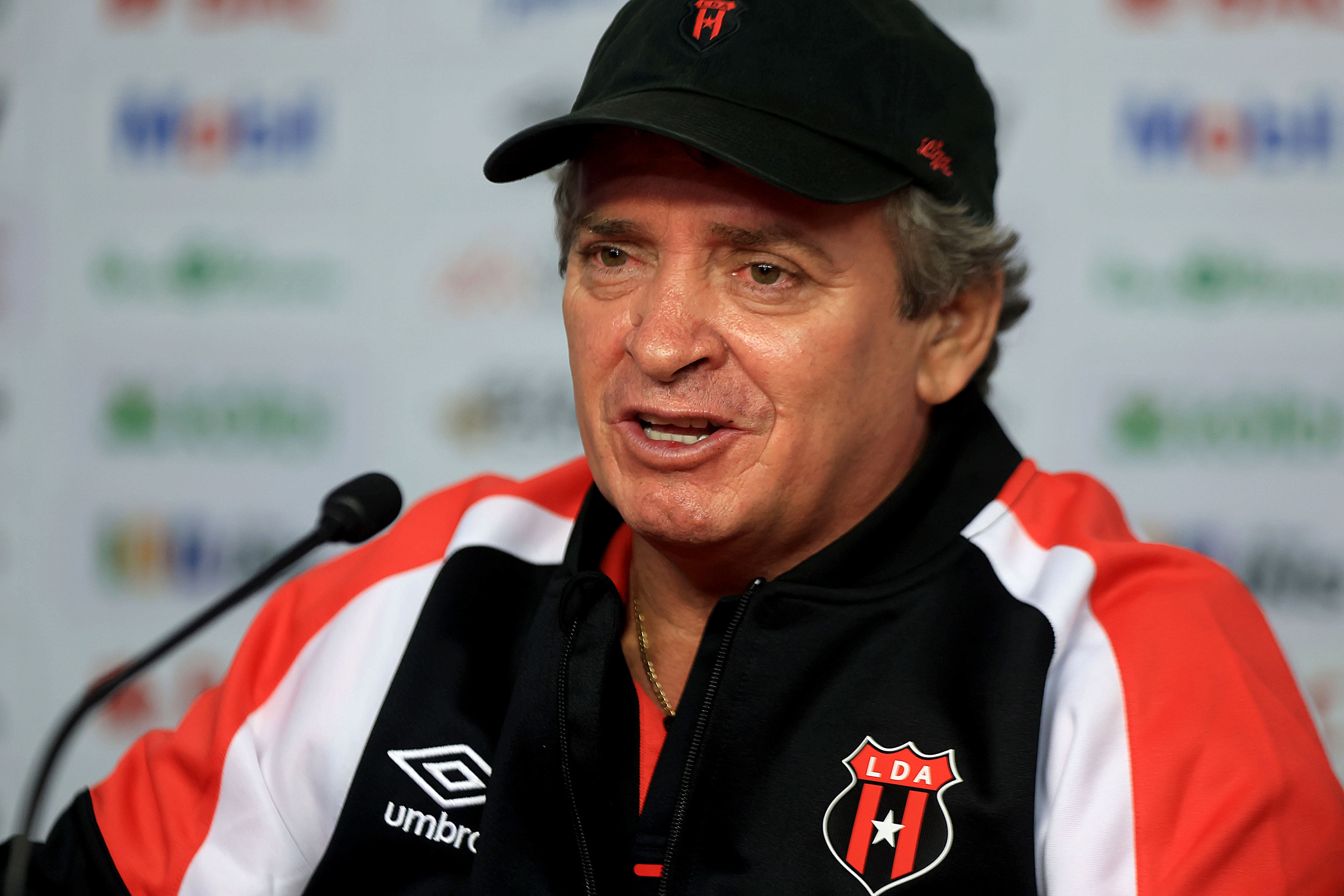 Oscar Ramírez, director técnico de Alajuelense