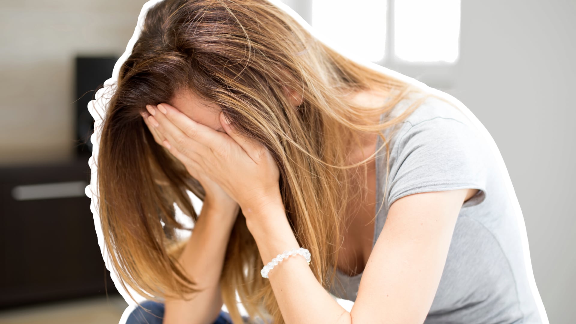 La psicóloga Jeimy Agudelo explica que las rupturas de amistad activan áreas cerebrales vinculadas al dolor físico, pues el organismo interpreta el rechazo social como una amenaza real a la integridad.