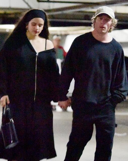 Rosalía y Jeremy Allen White