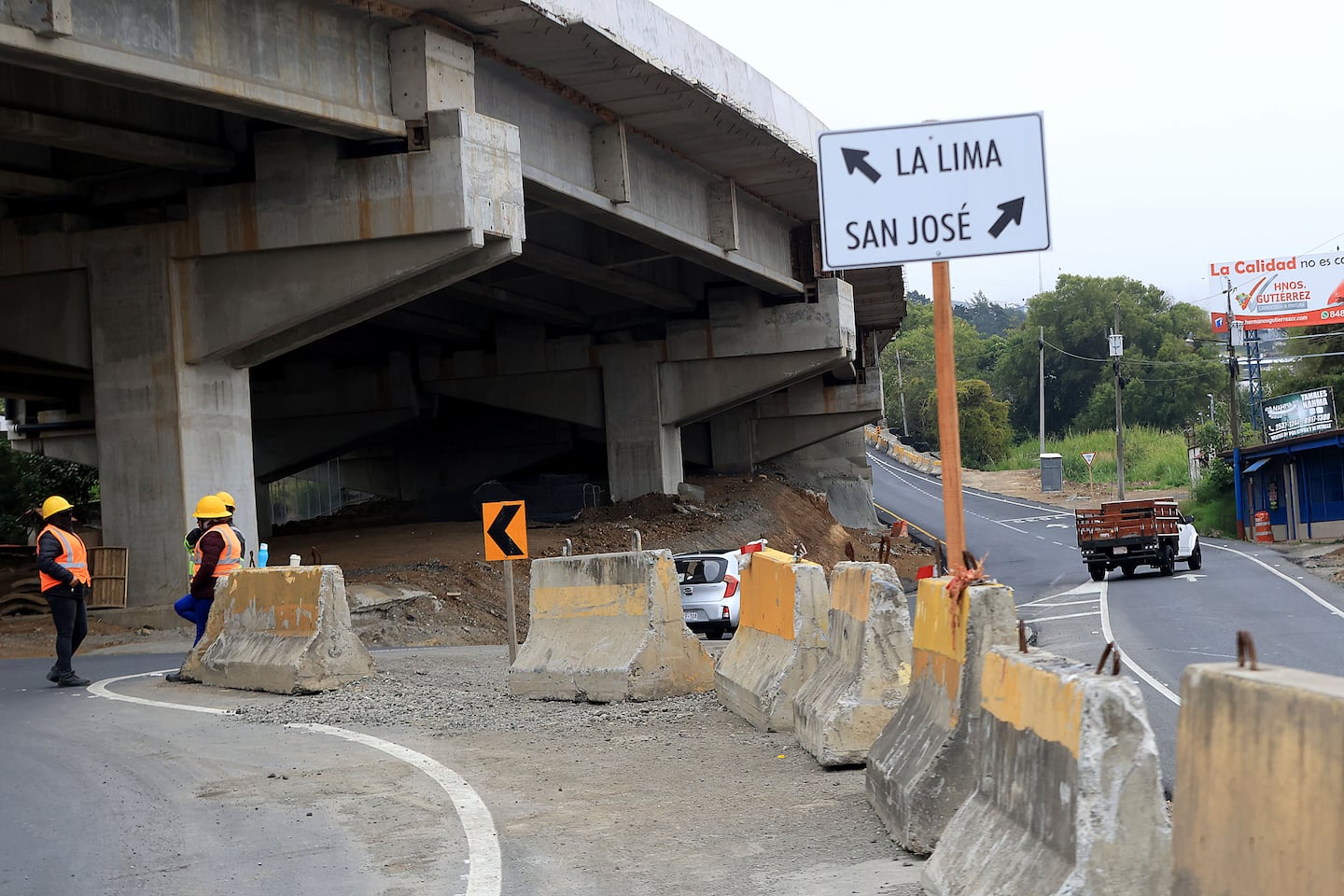 Ministro del MOPT preocupado por hallazgos sobre seguridad vial en Taras-La Lima. Gira orden para enmendar la situación