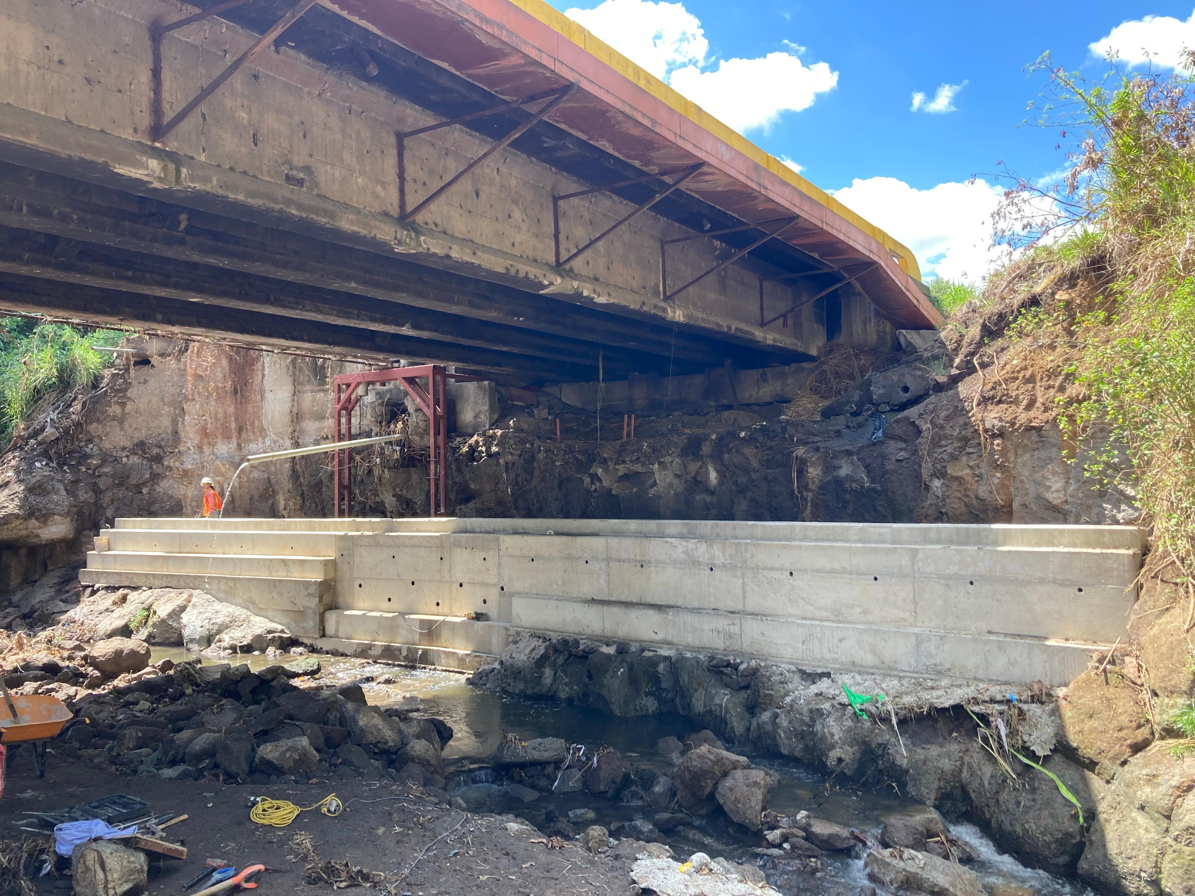 Paso regulado en Lindora entre el 19 y 24 de mayo por instalación de arcos en puente del río Corrogres, ruta 147.