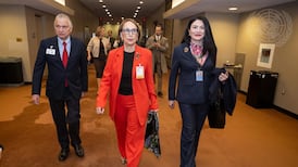 La Nacion logo