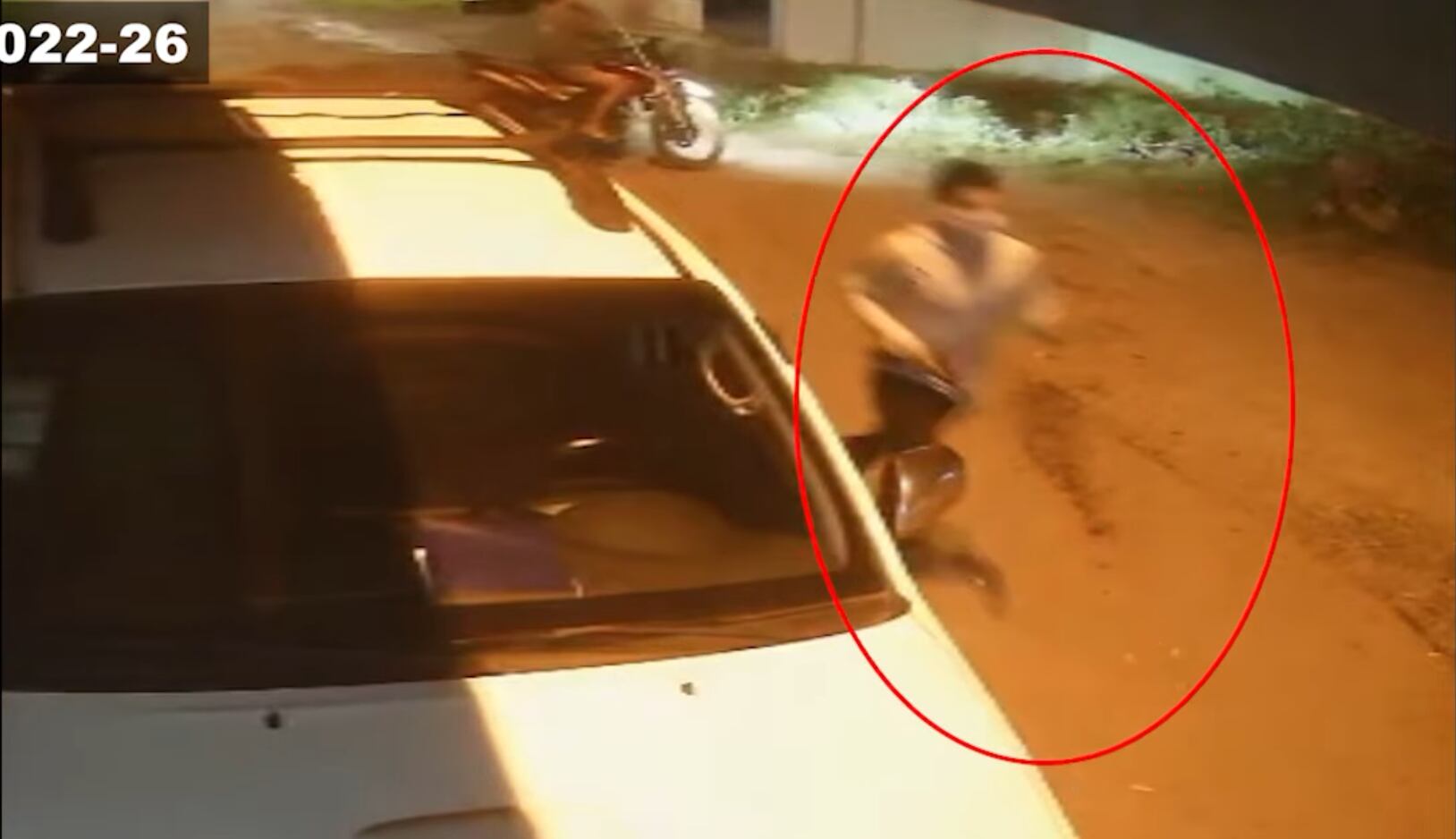 La cámara de seguridad captó al gatillero que provocó la muerte de un inocente en Fray Casiano.